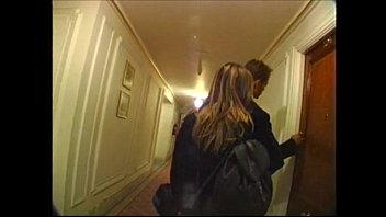 Film porno romanesti cu frumoasa braileanca fututa in disperare o fute in camera de hotel
