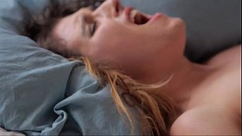 Curg apele dupa ea cand ii baga botul in pizda